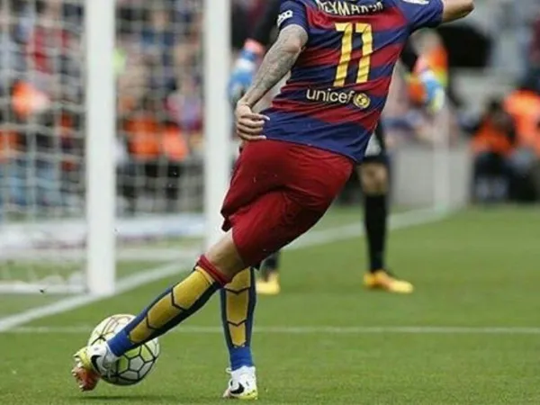 Kỹ thuật Rabona xuất hiện khá lâu trong bóng đá