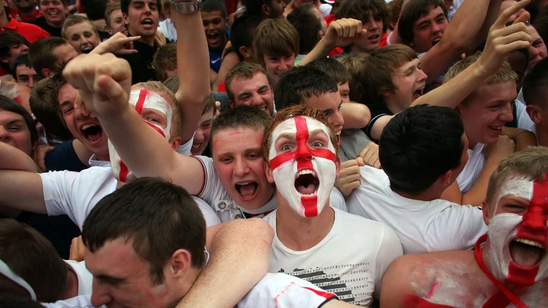 Định nghĩa một cách chính xác nhất Hooligan là gì?
