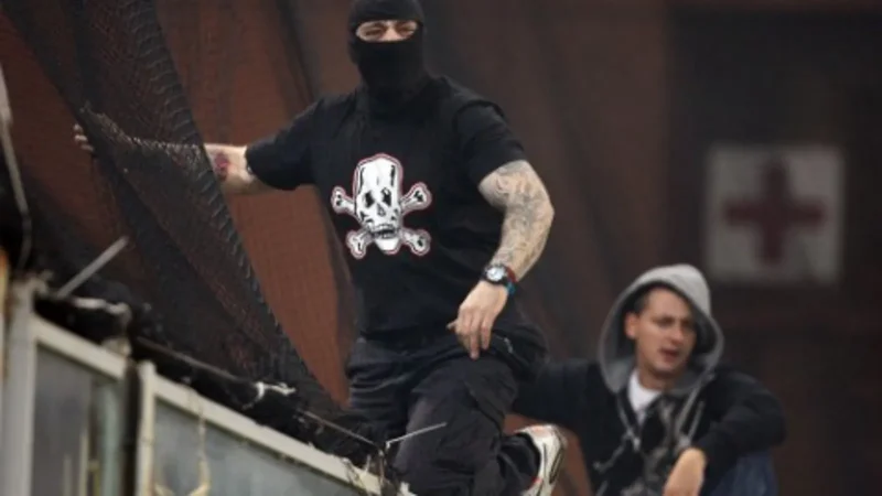 Sân cỏ Heysel - Chiến trường dấu tích kinh hoàng của thảm họa hooligan
